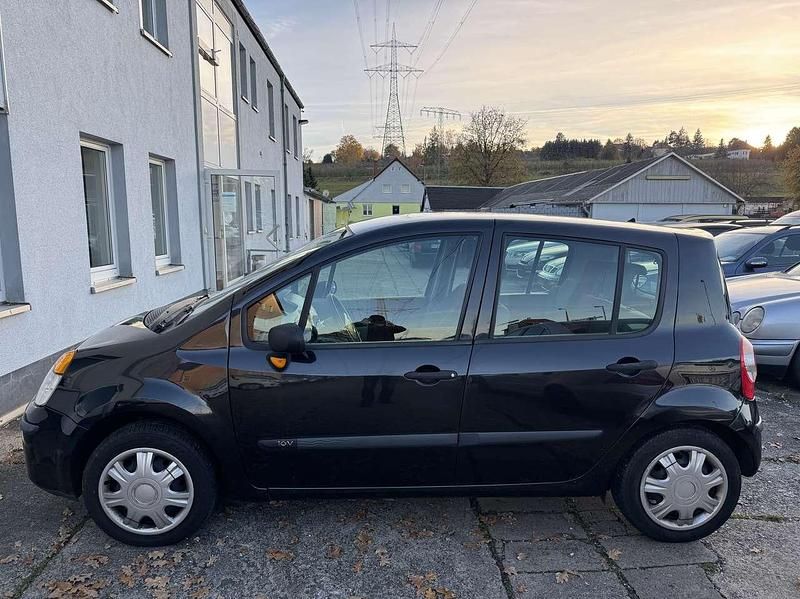 Gebraucht Renault Modus 75 PS (55 kW) 2005 Perlmuttschwarz Van / Kleinbus