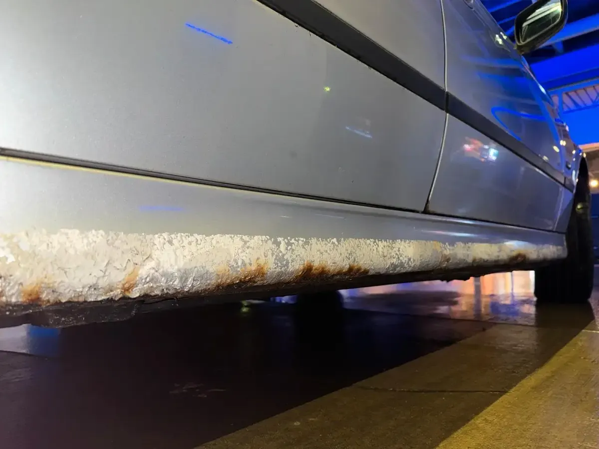 Second-hand BMW 520 150 CP (110 kW) 2000 Argintiu Berlinǎ