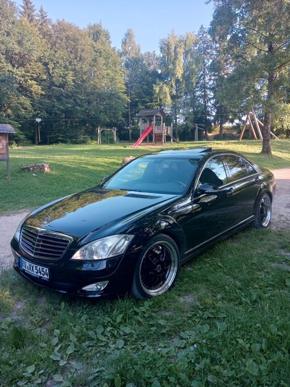 Schwarz Gebraucht 2009 Mercedes S320 Limousine | 7.099 € (Superpreis) - Bild 1/3