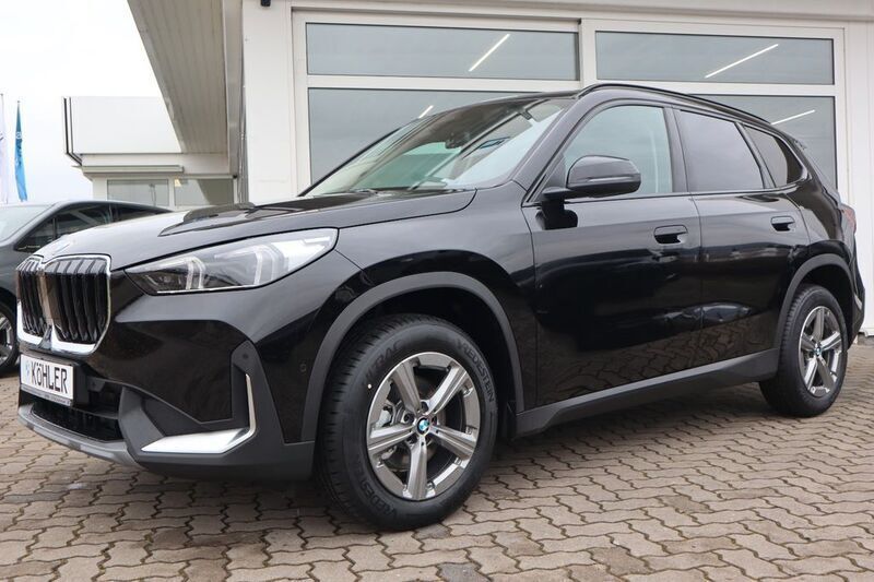 Schwarz Gebraucht 2025 BMW X1 SUV | 42.990 € (Teuer) - Bild 1/4