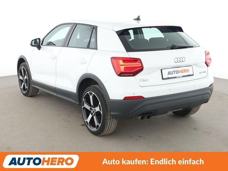 Gebraucht Audi Q2 Comfort 150 PS (110 kW) 2019 Weiß SUV