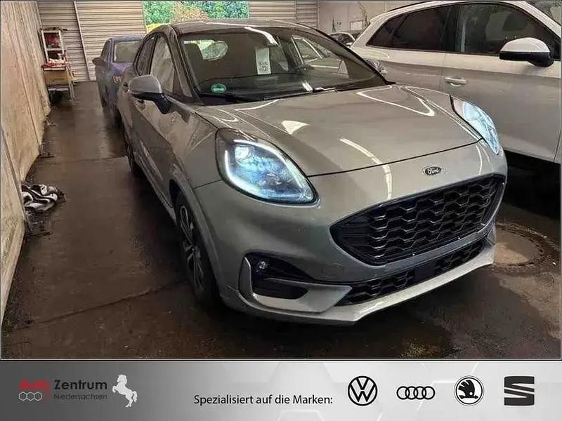 Second-hand Ford Puma ST-Line 125 CP (91 kW) 2023 Argintiu SUV