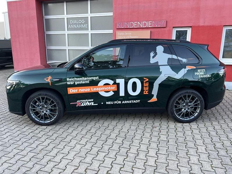 Neu Leapmotor C10 64 kW (88 PS) 2025 Glazed grün SUV