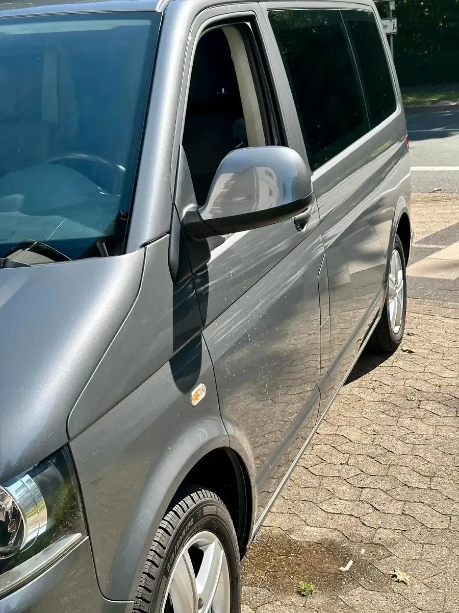 Gebraucht VW Multivan 180 PS (132 kW) 2015 Silber Van / Kleinbus