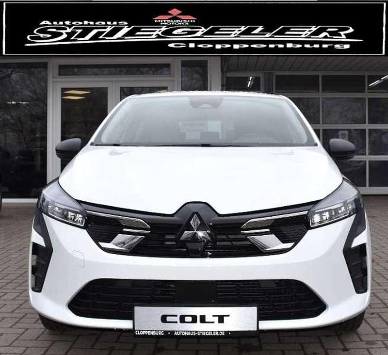 Neu Mitsubishi Colt Basis 67 PS (49 kW) 2025 Antarktisweiß Kleinwagen