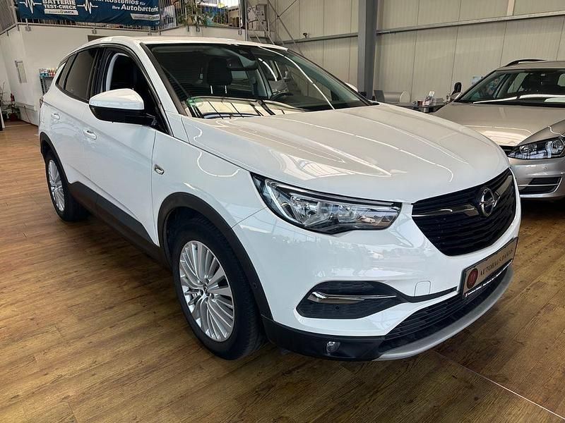 Weiß Gebraucht 2018 Opel Grandland X SUV | 13.950 € (Fairer Preis) - Bild 1/4