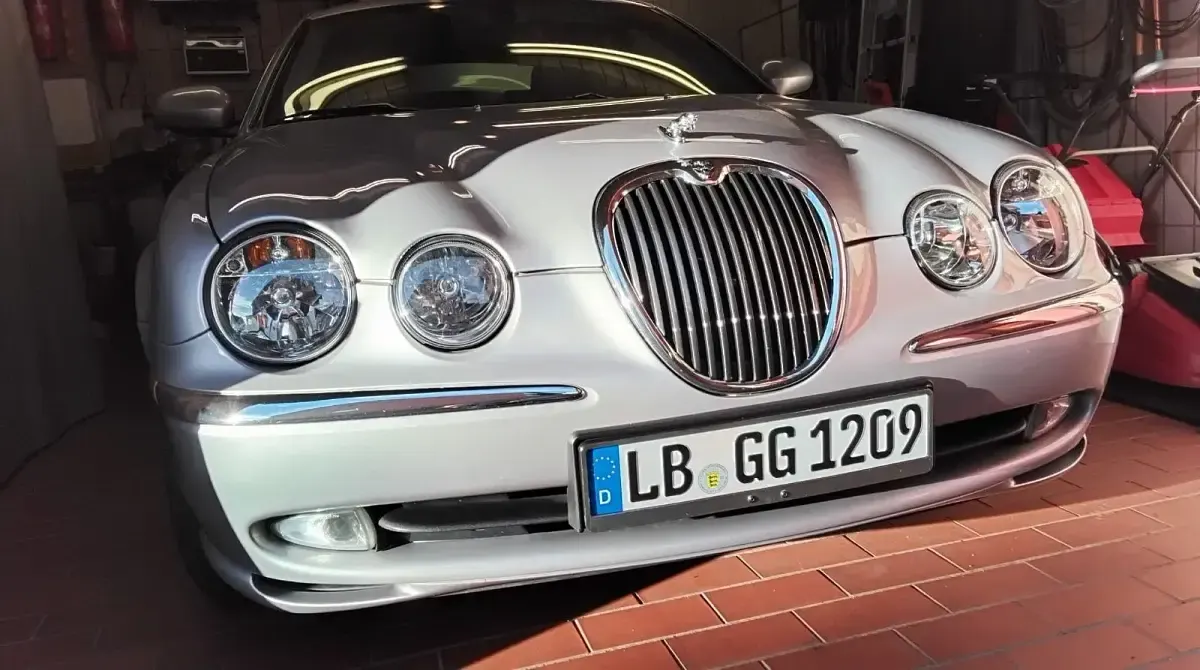 Brugt Jaguar S-Type Executive 200 HK (147 kW) 2002 Sølv Sedan