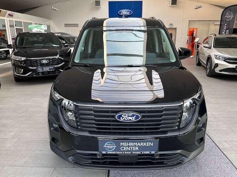 Gebraucht Ford Tourneo Titanium 125 PS (91 kW) 2024 Schwarz Kombi