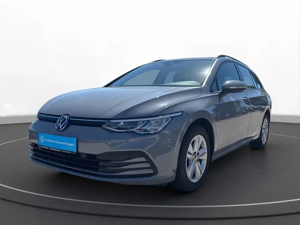 Gebraucht VW Golf VIII 110 PS (80 kW) 2021 Grau Kombi