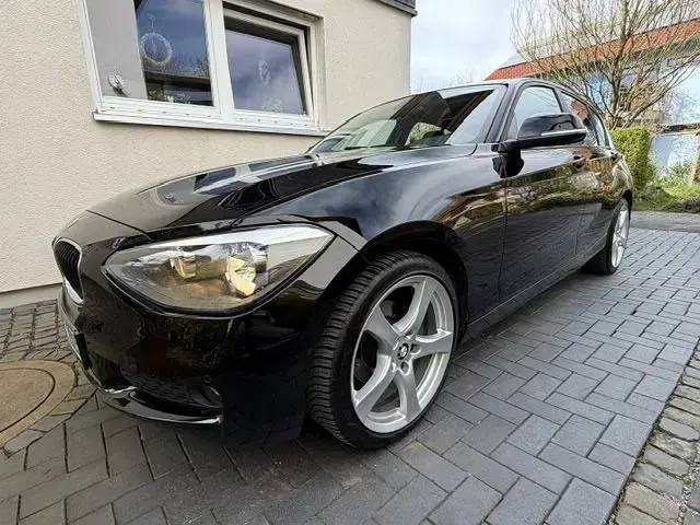 Gebraucht BMW 114 102 PS (75 kW) 2012 Schwarz Kleinwagen