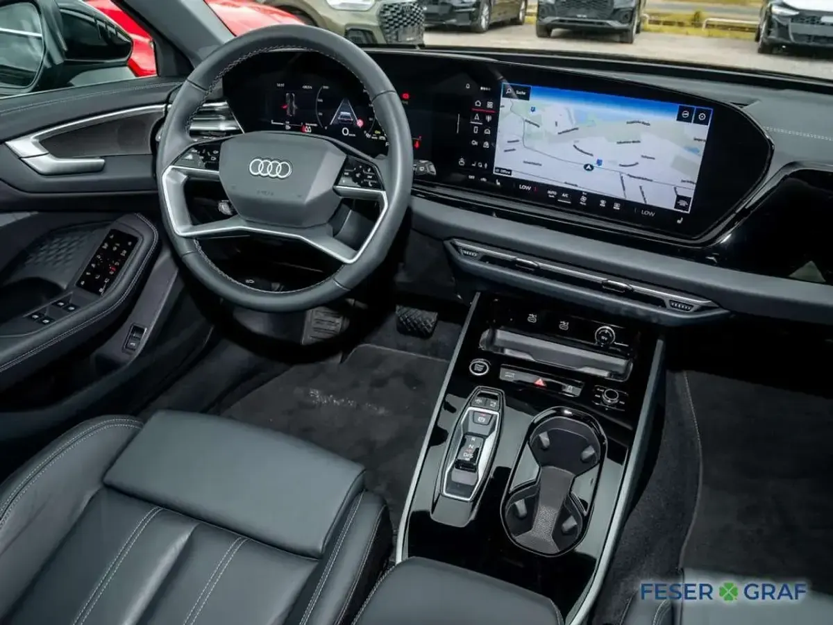 Gebraucht Audi A5 Sport 204 PS (150 kW) 2025 Mythosschwarz metallic Kombi