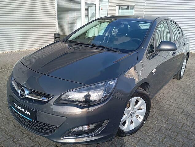 Gebraucht Opel Astra Active 140 PS (102 kW) 2013 Grau