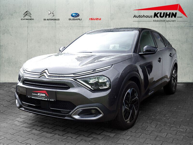 Grau / platiniumgrau Gebraucht 2024 Citroën C4 PureTech Limousine | 21.480 € (Etwas zu teuer) - Bild 1/4