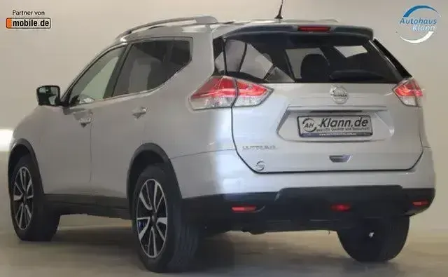 Gebraucht Nissan X-Trail Tekna 131 PS (96 kW) 2016 Silber SUV