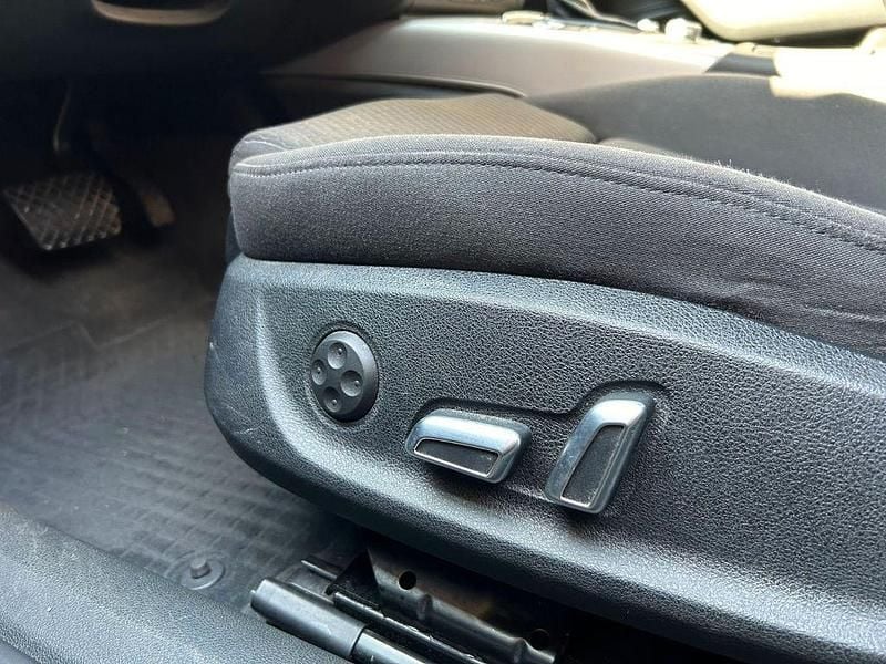 Gebraucht Audi A6 Ambiente 190 PS (139 kW) 2017 Schwarz Limousine