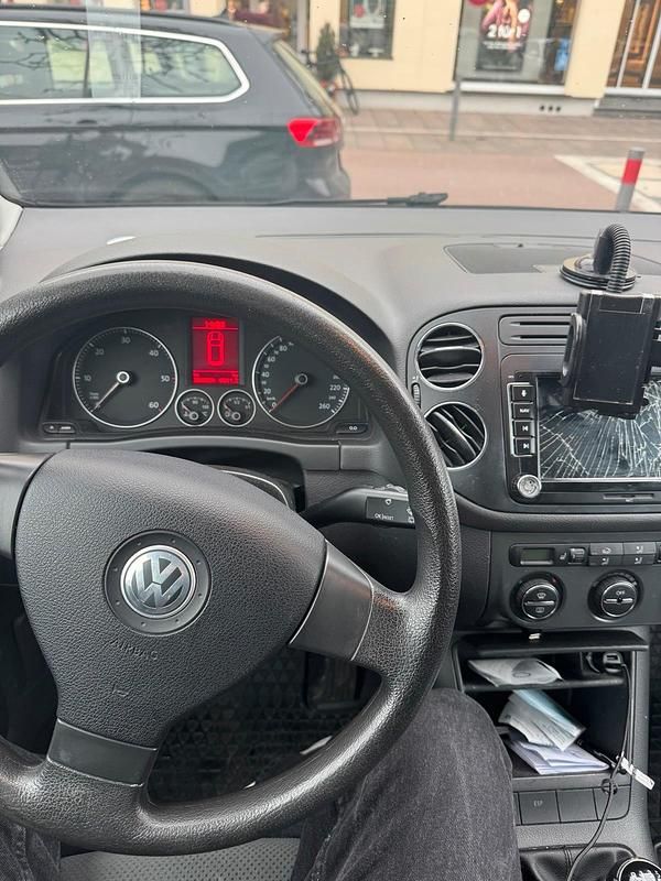 Gebraucht VW Golf IV 105 PS (77 kW) 2005 Blau Kleinwagen