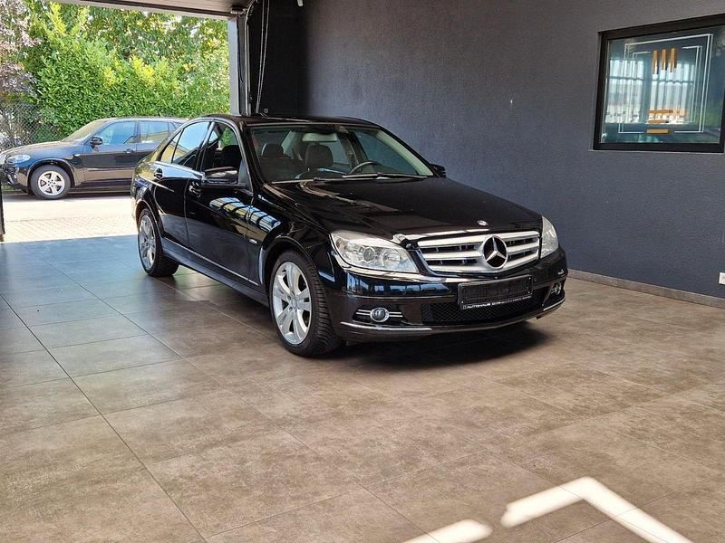 Schwarz Gebraucht 2008 Mercedes C200 Limousine | 6.490 € (Fairer Preis) - Bild 1/2