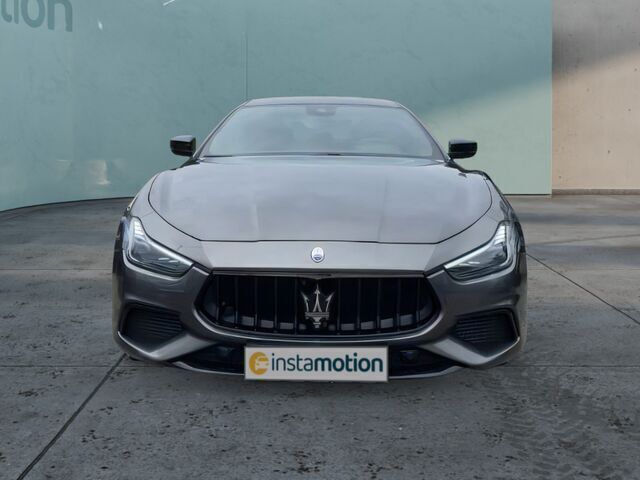 Gebraucht Maserati Ghibli 430 PS (316 kW) 2021 Grün Coupé