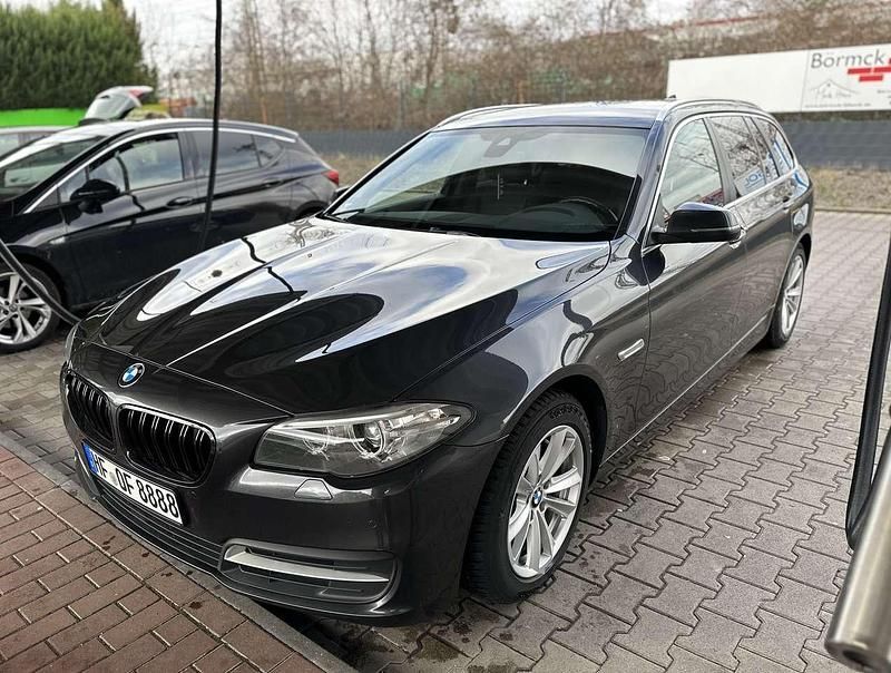 Gebraucht BMW 525 218 PS (160 kW) 2016 Kombi
