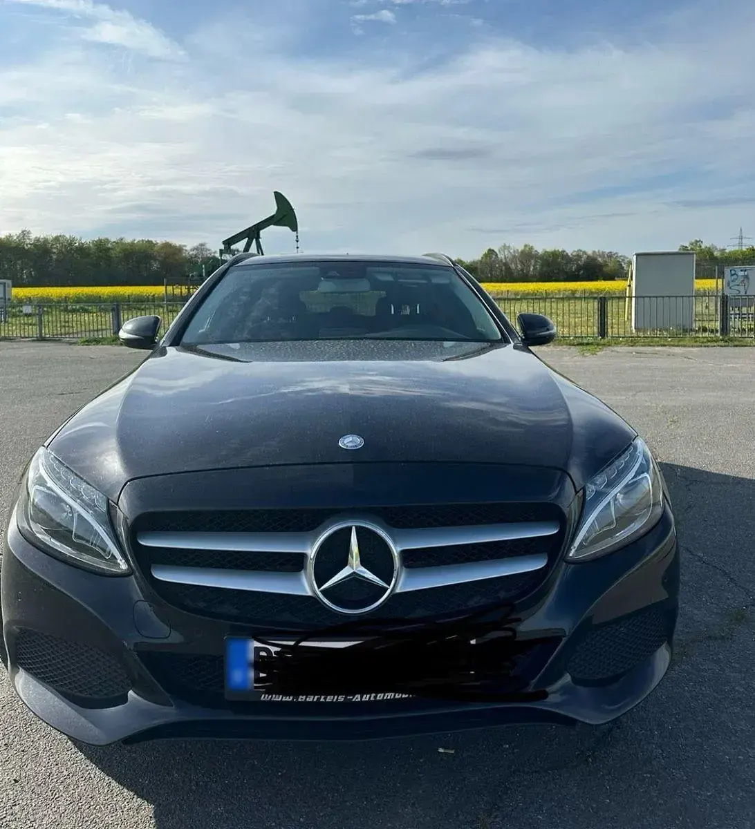 Gebraucht Mercedes 220 170 PS (125 kW) 2017 Schwarz Kombi