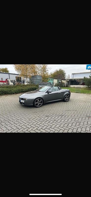 Grau Gebraucht 2007 Alfa Romeo Spider Cabrio | 14.999 € - Bild 1/4