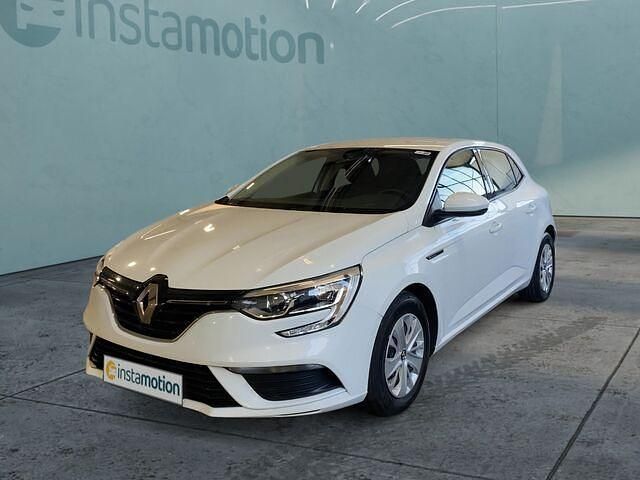 Gebraucht Renault Mégane IV Life 116 PS (85 kW) 2019 Weiß Limousine