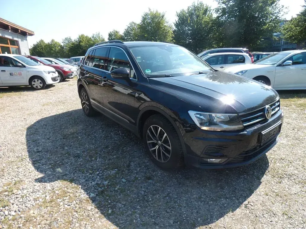 Gebraucht VW Tiguan Comfortline 150 PS (110 kW) 2019 Schwarz SUV