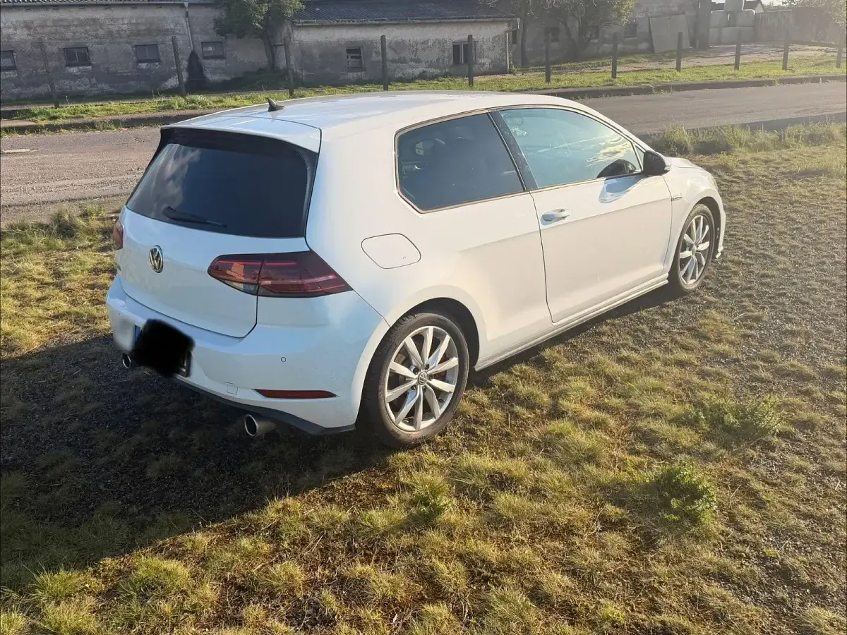 Gebraucht VW Golf VII GTI 245 PS (180 kW) 2018 Weiß Limousine