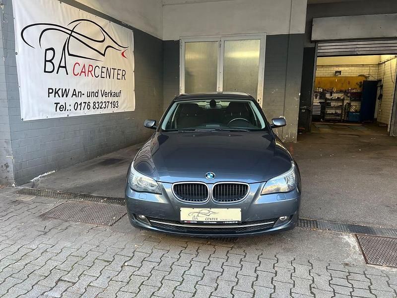 Gebraucht BMW 520 170 PS (125 kW) 2010 Grau Limousine