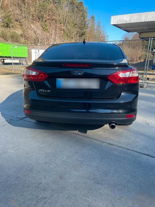 Gebraucht Ford Focus 150 PS (110 kW) 2011 Schwarz Limousine