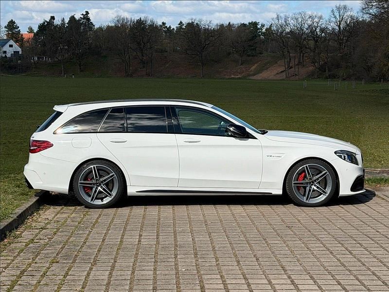Gebraucht Mercedes C63S AMG AMG 510 PS (375 kW) 2019 Weiß Kombi