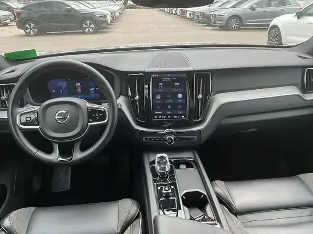 Brugt Volvo XC60 Plus 197 HK (144 kW) 2024 Grå SUV