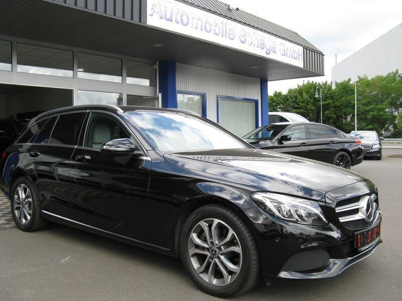 Schwarz Gebraucht 2017 Mercedes C220 Avantgarde Kombi | 19.999 € (Fairer Preis) - Bild 1/4