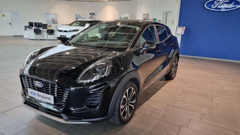 Agate black schwarz Gebraucht 2024 Ford Puma Titanium Limousine | 22.890 € (Teuer) - Bild 1/4