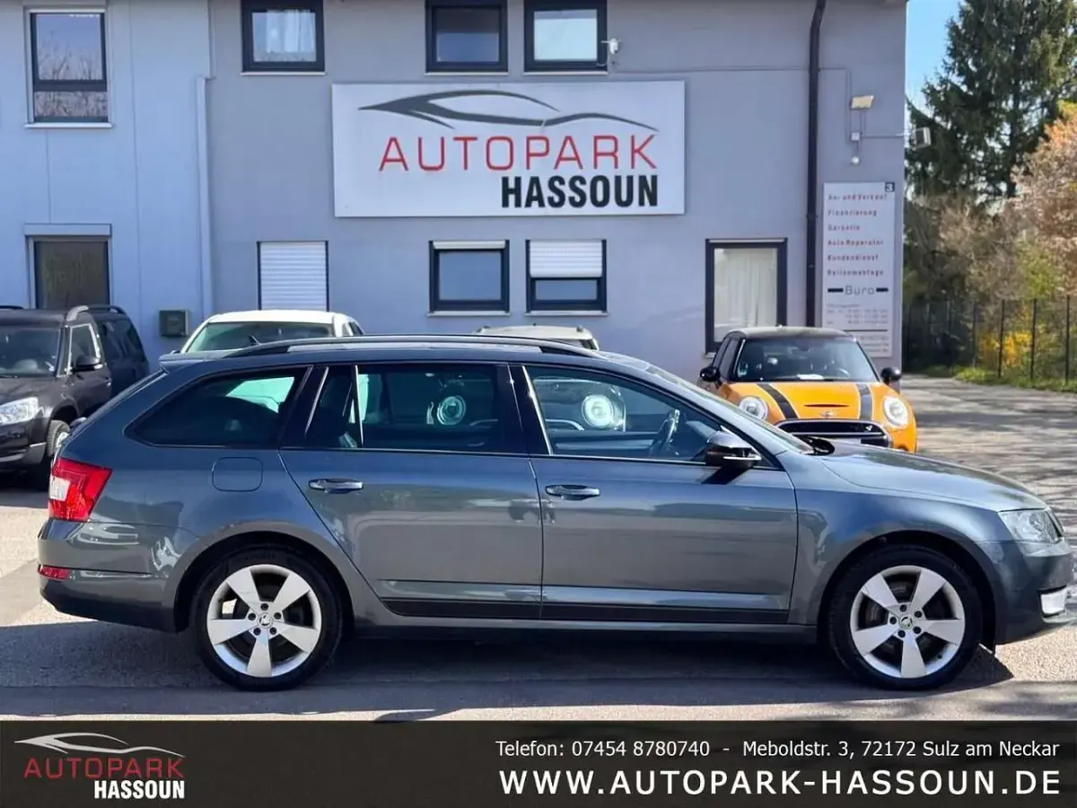 Gebraucht Skoda Octavia Ambition 184 PS (135 kW) 2016 Quarzgrau Kombi