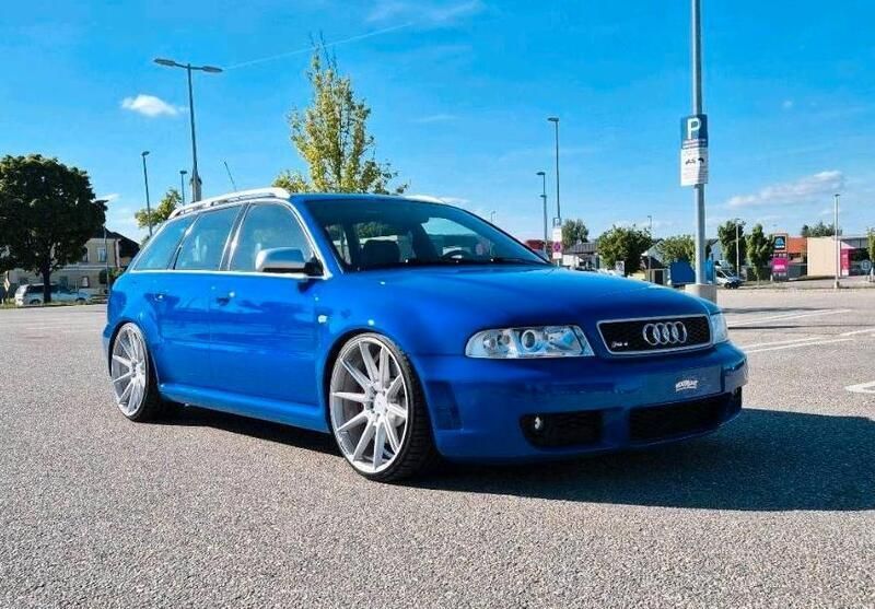 Blau Gebraucht 2001 Audi RS4 Performance Kombi | 49.999 € (Fairer Preis) - Bild 1/4