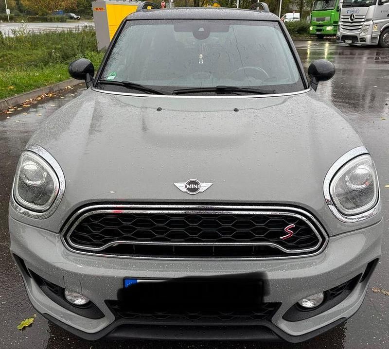 Grau Gebraucht 2017 Mini Cooper S Countryman SUV | 19.800 € (Fairer Preis) - Bild 1/4
