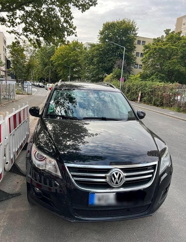 Schwarz Gebraucht 2009 VW Tiguan SUV | 9.300 € (Fairer Preis) - Bild 1/4