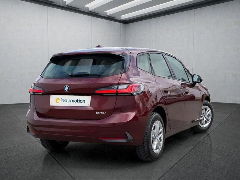 Gebraucht BMW 218 Active Tourer 136 PS (100 kW) 2023 Rot Van / Kleinbus