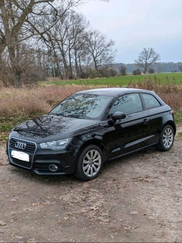 Gebraucht Audi A1 Ambition 122 PS (89 kW) 2010 Schwarz Kleinwagen