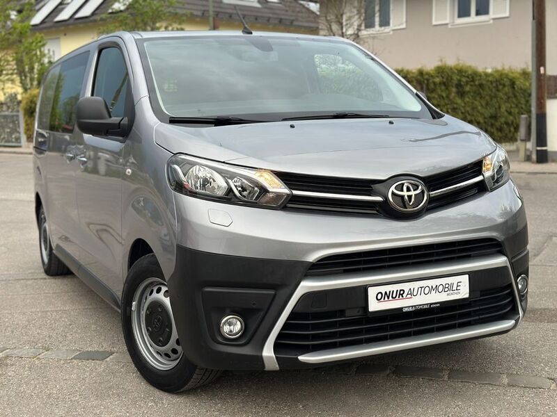 Bismutsilber 2 schicht metall Gebraucht 2020 Toyota Proace SR5 Van | 17.950 € (Fairer Preis) - Bild 1/4