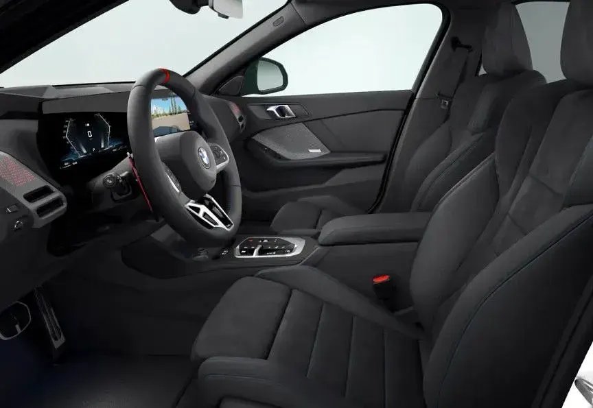Gebraucht BMW M135 Performance 300 PS (220 kW) 2026 Weiß Kleinwagen