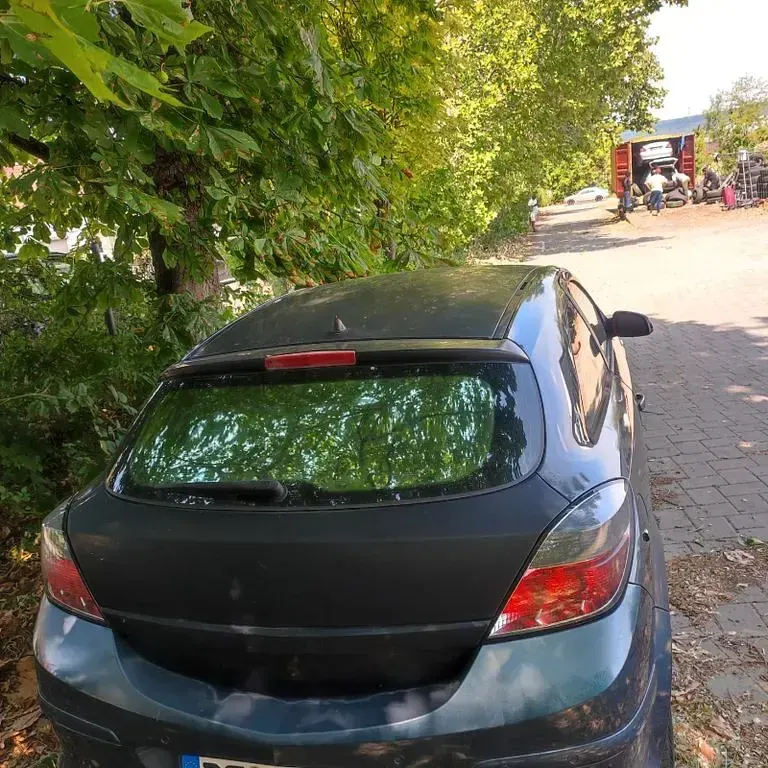 Gebraucht Opel Astra GTC Sport 116 PS (85 kW) 2006 Blau Limousine