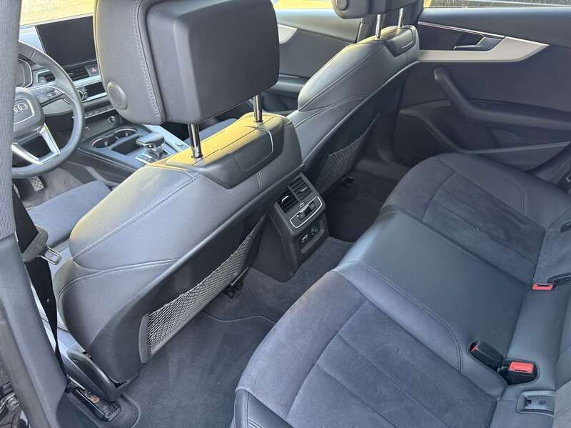 Schwarz Gebraucht 2023 Audi A5 Advanced Coupé | 39.000 € (Fairer Preis) - Bild 1/4