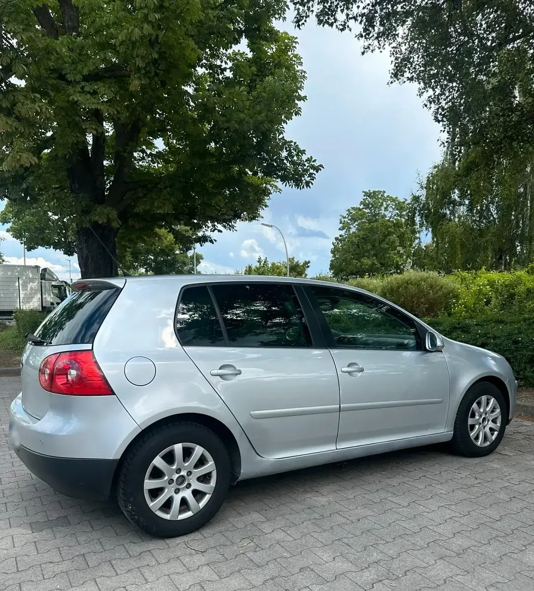 Gebraucht VW Golf V Edition 86 PS (63 kW) 2008 Silber Kleinwagen