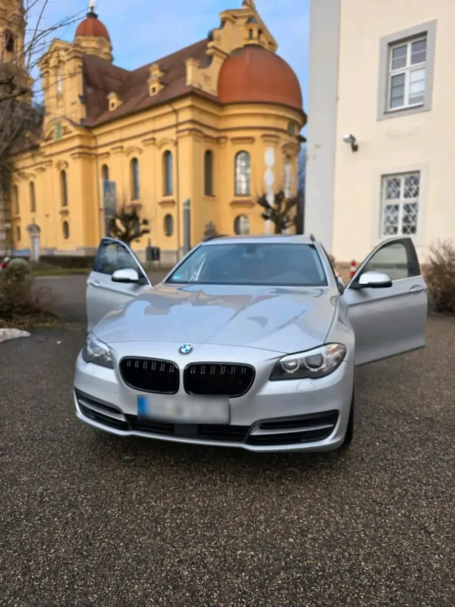Gebraucht BMW 525 Luxury Line 218 PS (160 kW) 2016 Silber Kombi
