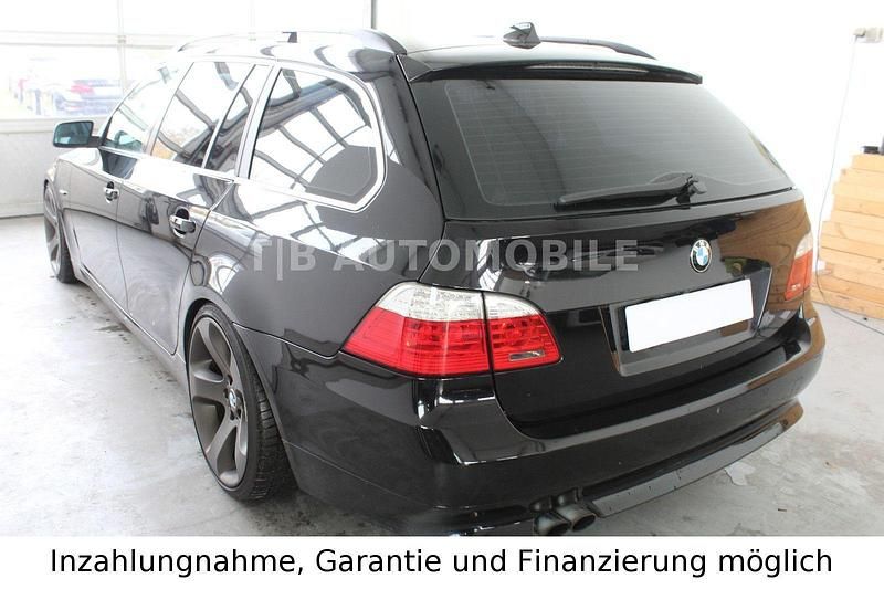 Gebraucht BMW 530 Advantage 235 PS (172 kW) 2007 Kombi
