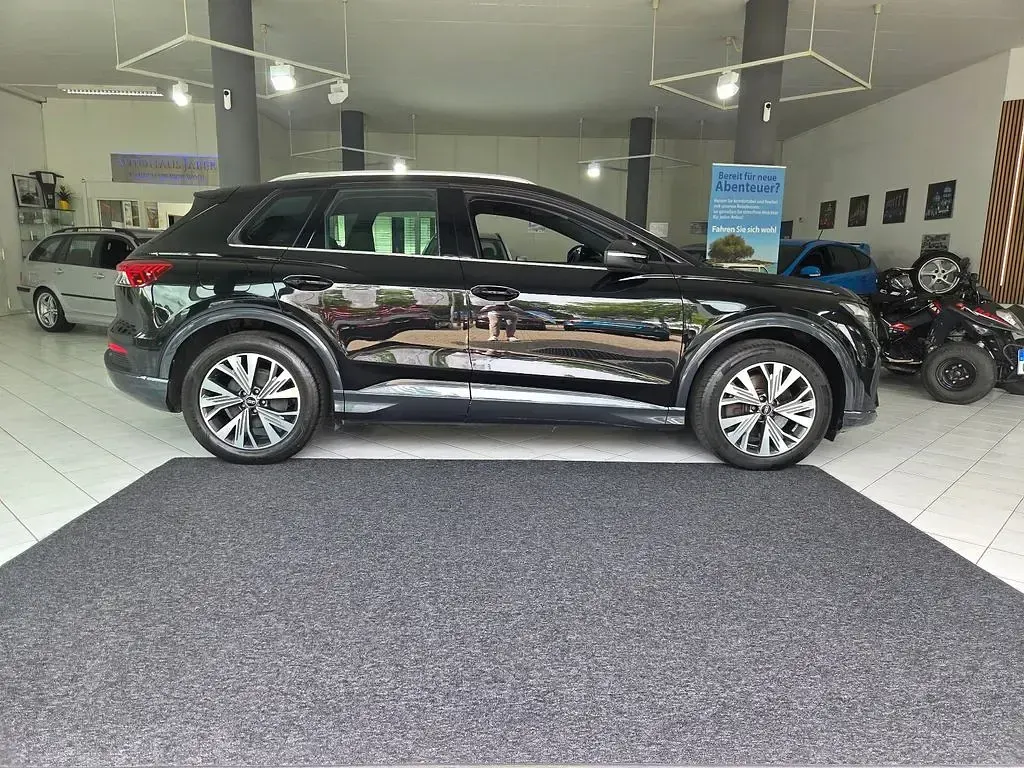 Gebraucht Audi Q4 e-tron Sport 150 kW (204 PS) 2023 Schwarz SUV