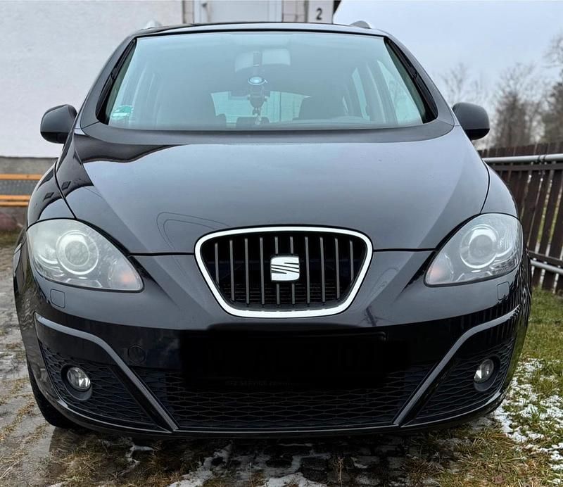 Gebraucht Seat Altea 160 PS (117 kW) 2011 Schwarz SUV