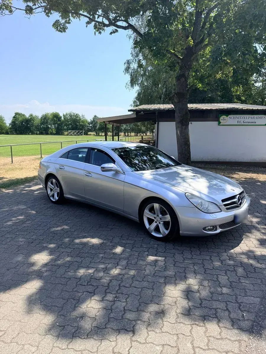 Gebraucht Mercedes CLS350 292 PS (214 kW) 2008 Silber Coupé